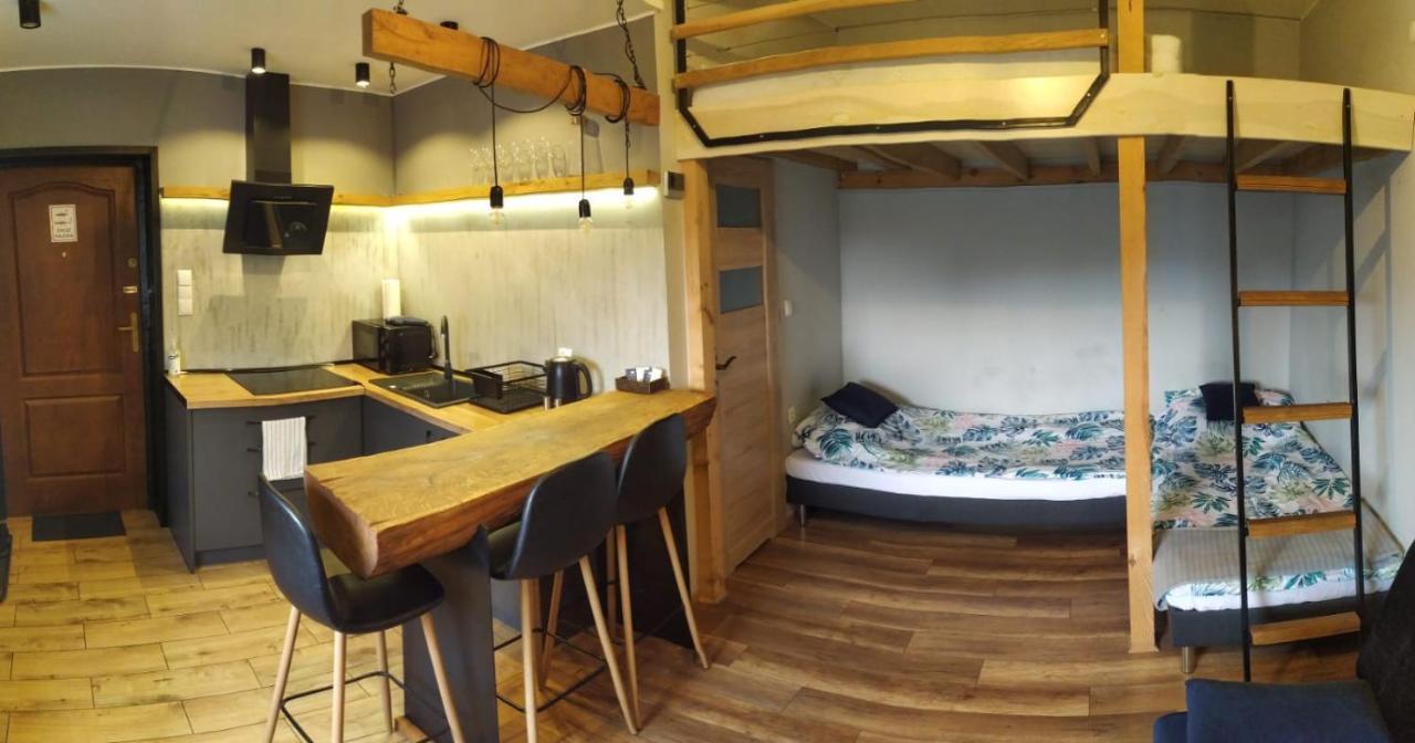 Am Apartment *