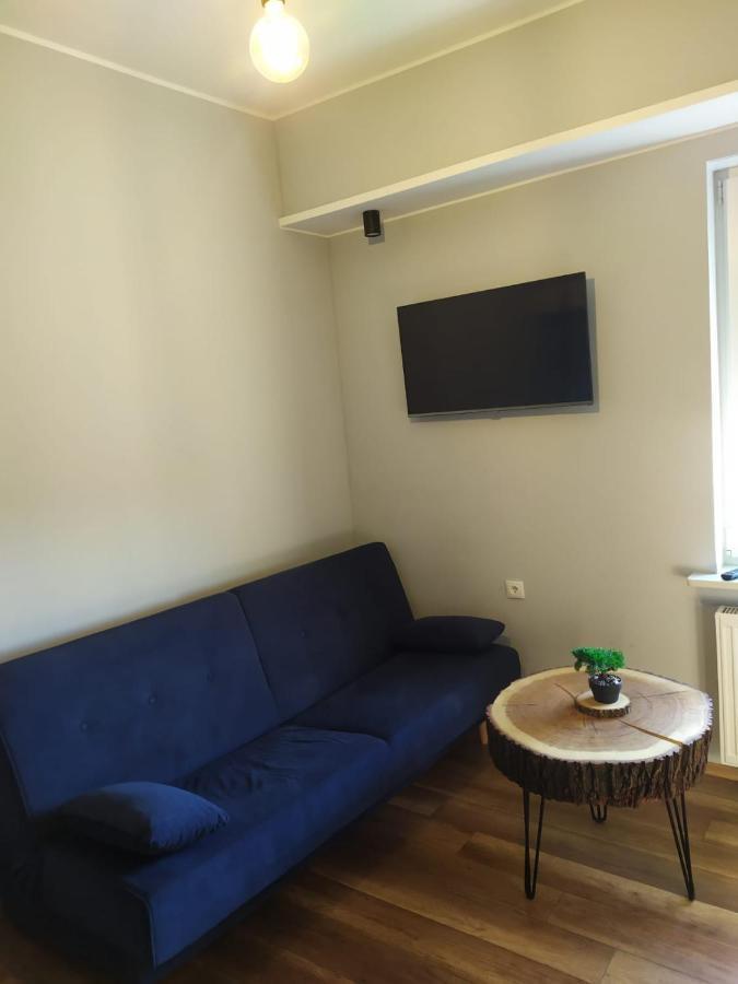 Am Apartment *